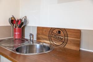 Petersons Wines Dairy Cottage