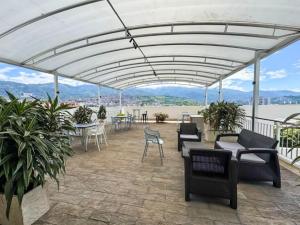 Apartamento con Excelente Vista con Piscina, Jacuzzi, BBQ y Balcón