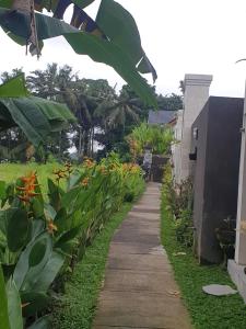 Rai Manis Villa