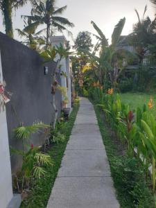 Rai Manis Villa