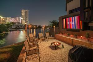 골드코스트 Tiny Home in the heart of Broadbeach-River Views! 싱글룸 로비
