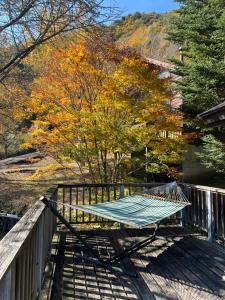 CabinC Private Fireplace, BBQ, Lake Saiko MtFuji