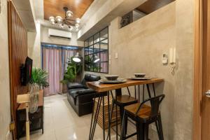 Modern Industrial 1 BR | Condo | MOA Shore 3 NAIA