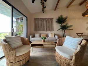 Exclusive apt with private rooftop & amazing views