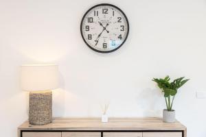 Lemon & Myrtle Cottage