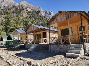 Outback Cottages and Camps