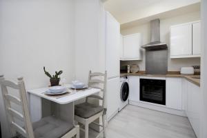 Beautiful 1-bed Apartment in Lincoln by Renzo, Lincoln Cathedral, Free Parking!