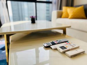 Hill10 Residence I-City by Deurban