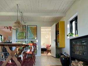 Sommerhus Med Udsigt Over Dalbybugten