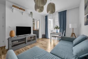 Podskarbińska Modern Space Studio by BookingHost