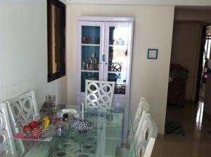 FEMALES ONLY - Luxury stay