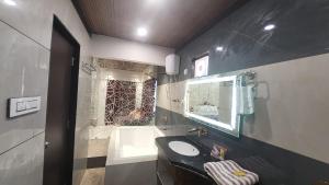 Hotel Anmol&Rooms
