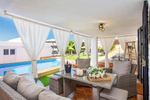 Villa Casa Romero by Villa Plus