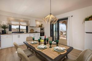 Villa Casa Romero by Villa Plus