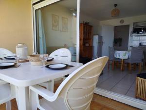 Splendide vue mer pour ce T2 dans résidence avec piscine - 4GOEL248