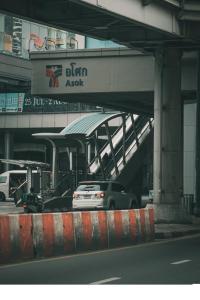 Executive 1 BR and Sofa bed Next to T21 Asoke BTS