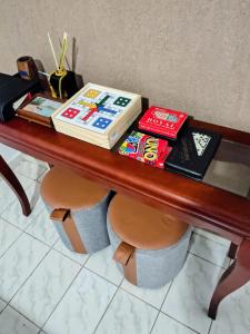 Apto 2 dorm, Vista lateral da praia 200m