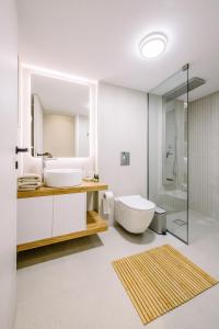 Terra Chic Retreat Suite - 2BR with Parking