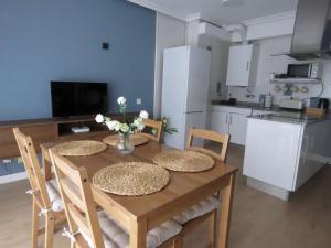 La Casina Poniente,cerca de la playa