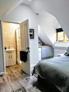 The Oak House studio