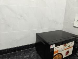 IUC 301 Private 1Bhk 3 Min Nesco Nirlon