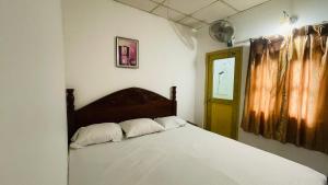 New PAWANA HOTEL