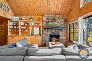 405 Waldeck Dr
