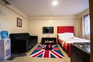 Burgundy Studio with free WI-FI