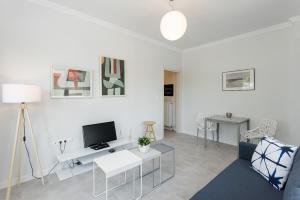 Peraia beachfront apartment