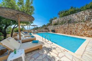 Villa Apollon by Villa Plus