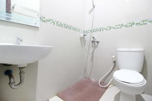 RedDoorz Plus @ Timoho