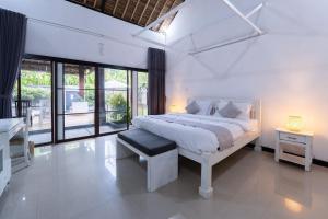 Karens Tropical Villa