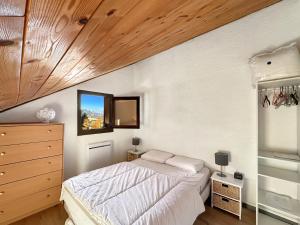 OB222 - 2 pièces Mezzanine 6 pers pieds de pistes