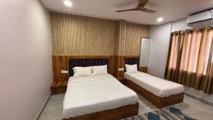 The Hotel Shree Shyam Palace inn