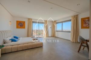 Villa Azurea - Heated Pool & Housekeeping Service Included