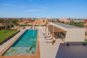 Villa Azurea - Heated Pool & Housekeeping Service Included