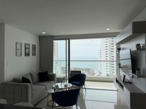 Tu apartamento en la playa piso 10