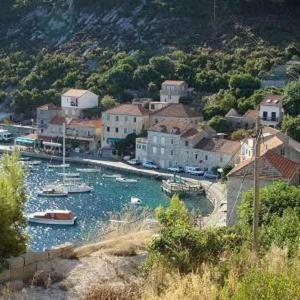 Apartments Laura - Mljet