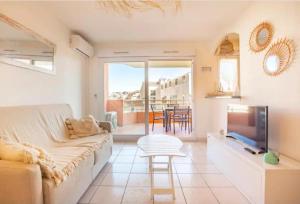 Appartement climatisé centre ville, proche plages Saint Raphaël et Fréjus avec ascenseur