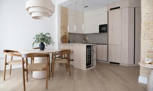 Valencia Boutique Stays - High End Apartment in Ruzafa for long stays