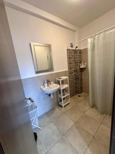 Modern & Cozy 2-Bedroom Tangier Getaway