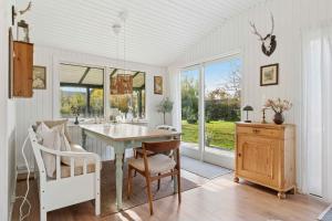 Cozy Holiday Home By Kelstrup Beach