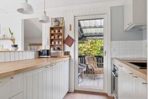 Cozy Holiday Home By Kelstrup Beach