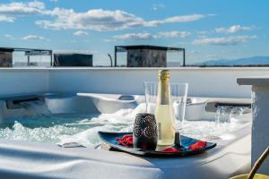 Villa de lujo con jacuzzi, cine, billar y futbolín