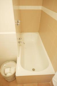 Charming Flat Near Elwood Beach
