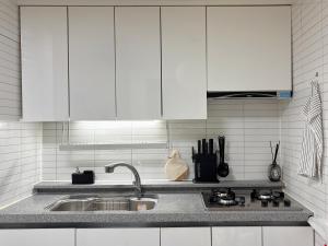 오픈 특가 The Knot 무료짐보관