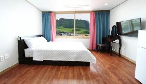 Seongsanpo love Pension