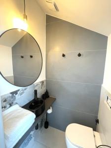 JOIVY Compact Top-Floor Studio in Rapallo