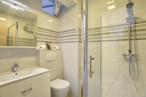 D&A Amphitheatre Apartments with free parking