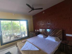 Spring Nature Stay